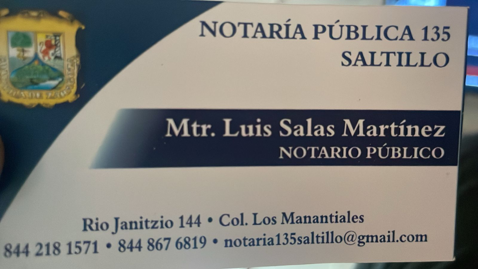 Tarjeta de Notaría Pública 135 Saltillo, Mtr. Luis Salas Martínez, Notario Público